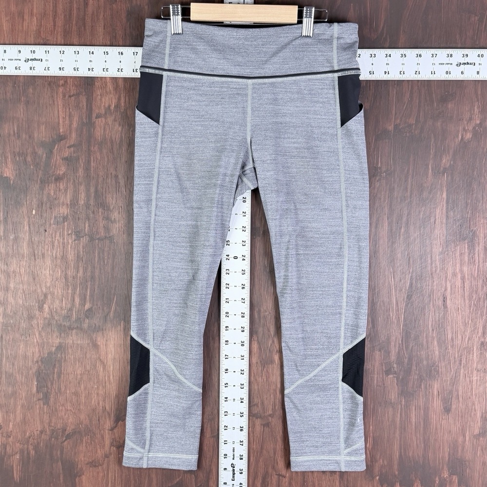 Lululemon Pace Rival Crop Leggings Mid-Rise Pockets Yoga L Womens 8‎ Gray Black